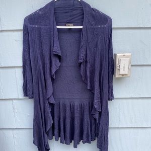 Express Light short sleeved sweater